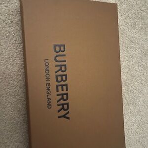 Bur*erry cashmere scarf color: navy